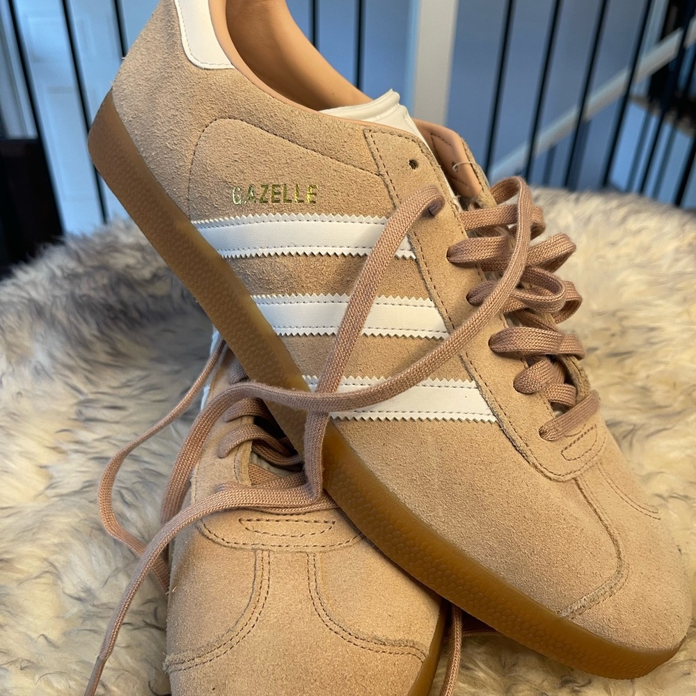 COPY - Adidas Gazelle - Picture 5 of 5